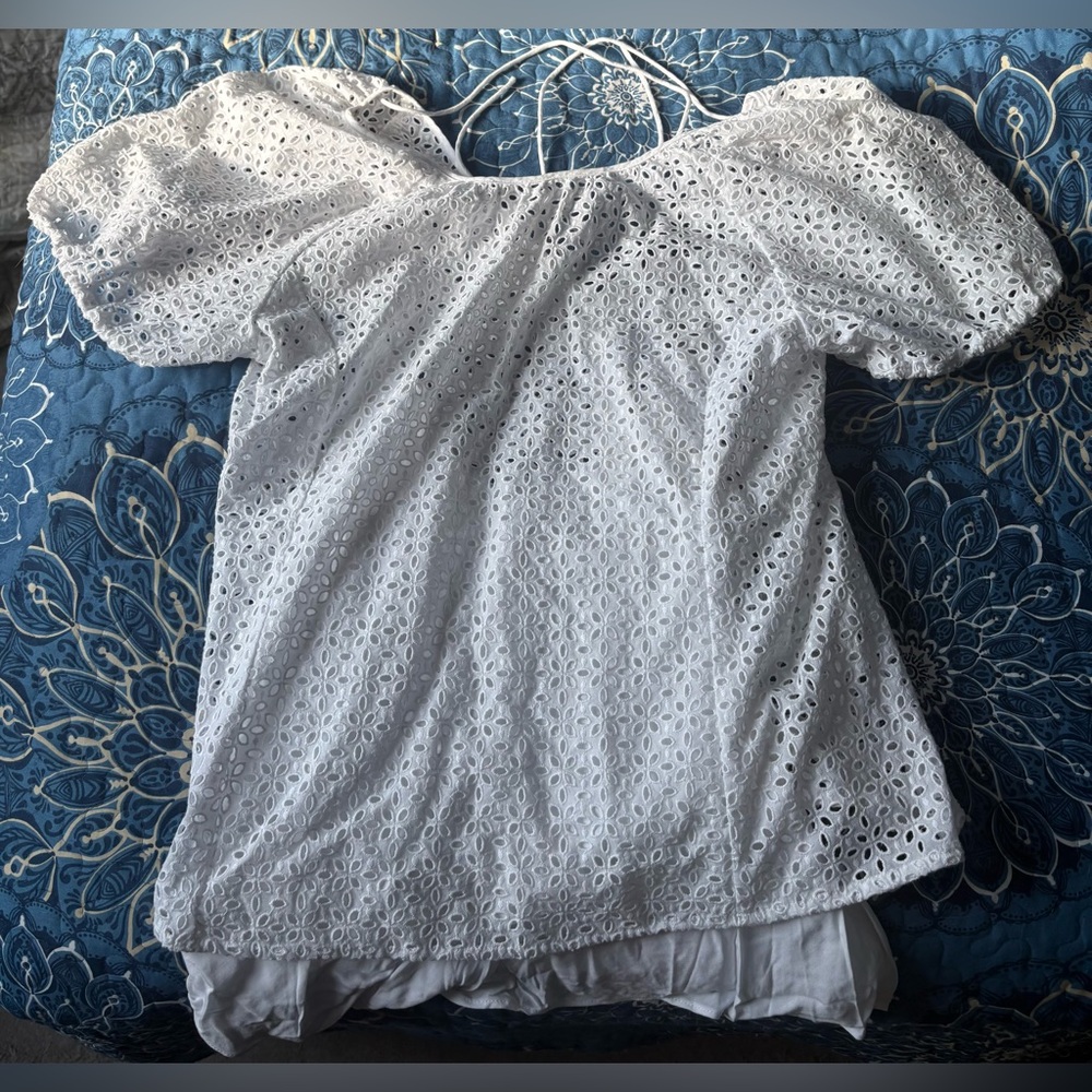 NWT J. Crew White Eyelet Puff Sleeve Peasant Top